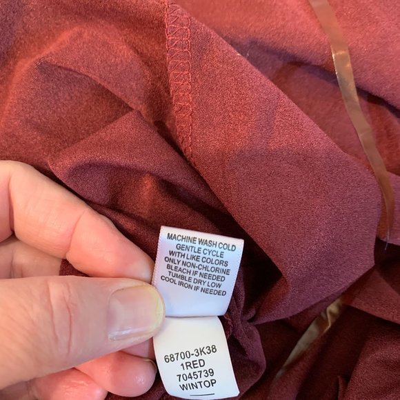 Live and Let Live lightweight drapey jacket XL poly/spandex cranberry NWT - Picture 12 of 12